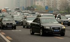 China car lobby opposes easing restrictions on foreign automakers